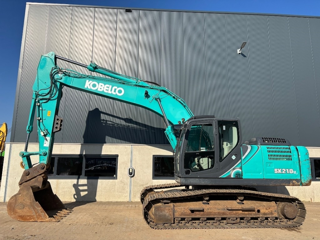 Kobelco SK 210 LC-10 - Kobelco SK210 - Pásové rýpadlo: obrázek 2 Kobelco SK 210 LC-10 - Kobelco SK210 - Pásové rýpadlo: obrázek 2