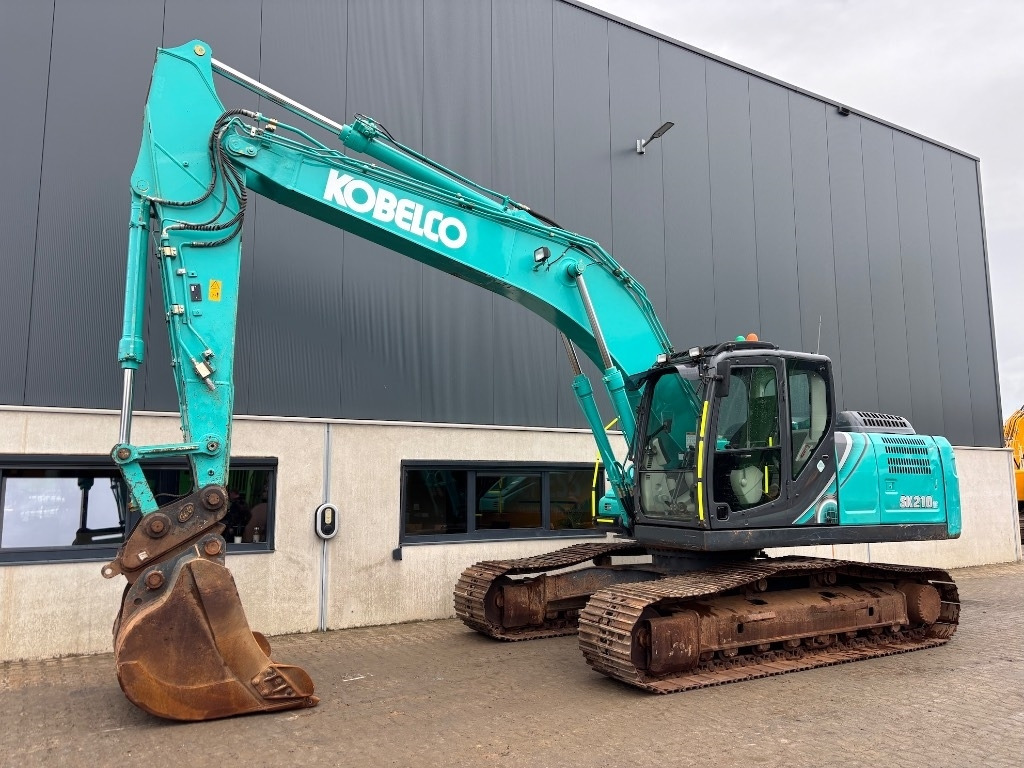Kobelco SK 210 LC-10 - Pásové rýpadlo: obrázek 1 Kobelco SK 210 LC-10 - Pásové rýpadlo: obrázek 1
