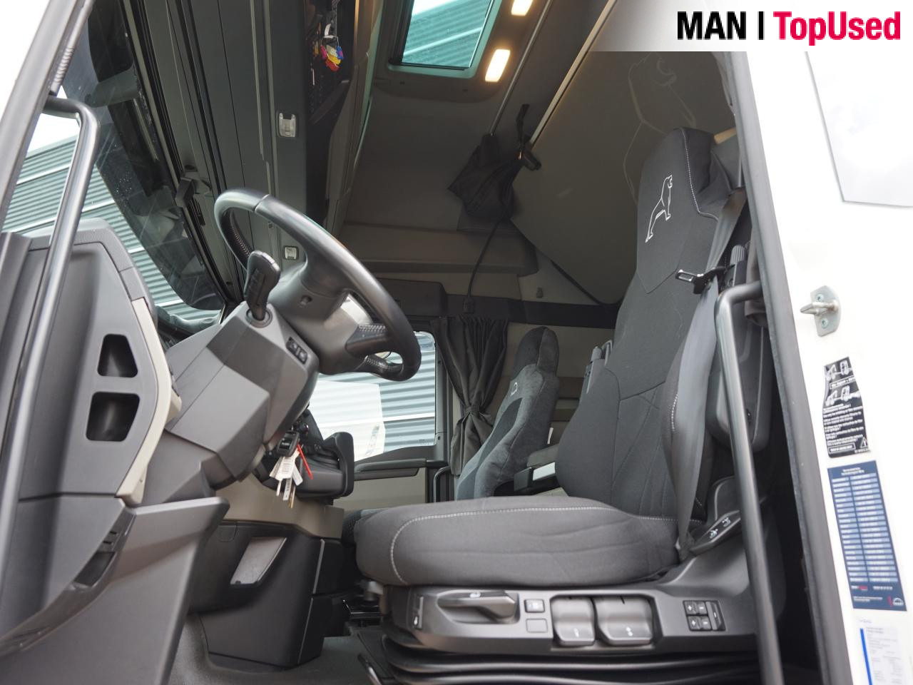 MAN TGX 26.510 6x2/4 BL SA / Retarder / LED - Tahač: obrázek 5 MAN TGX 26.510 6x2/4 BL SA / Retarder / LED - Tahač: obrázek 5