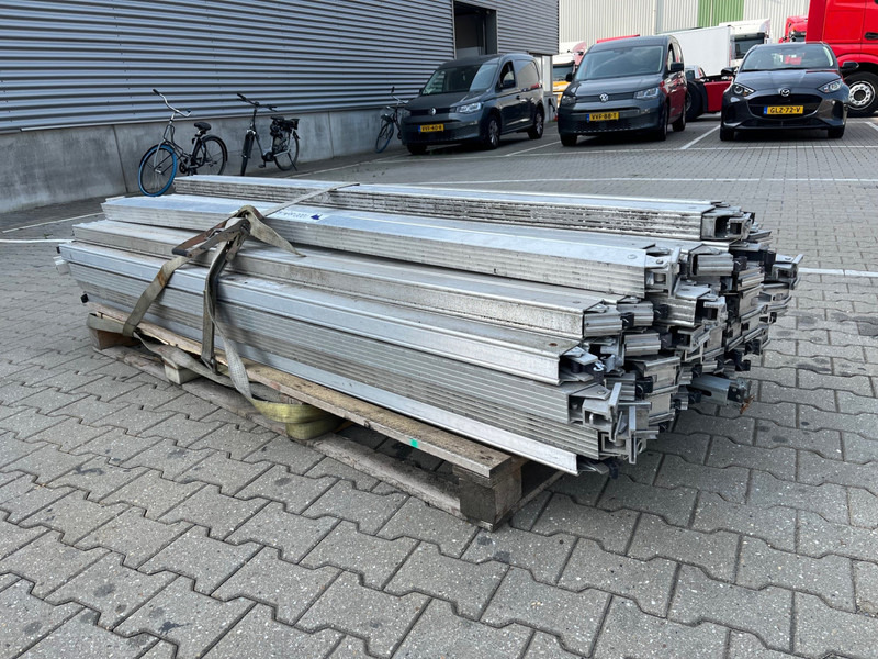 Allsafe Double Stock Balken / Load Capicity 1000 KG / 62 pieces - Karoserie a exteriér: obrázek 4 Allsafe Double Stock Balken / Load Capicity 1000 KG / 62 pieces - Karoserie a exteriér: obrázek 4