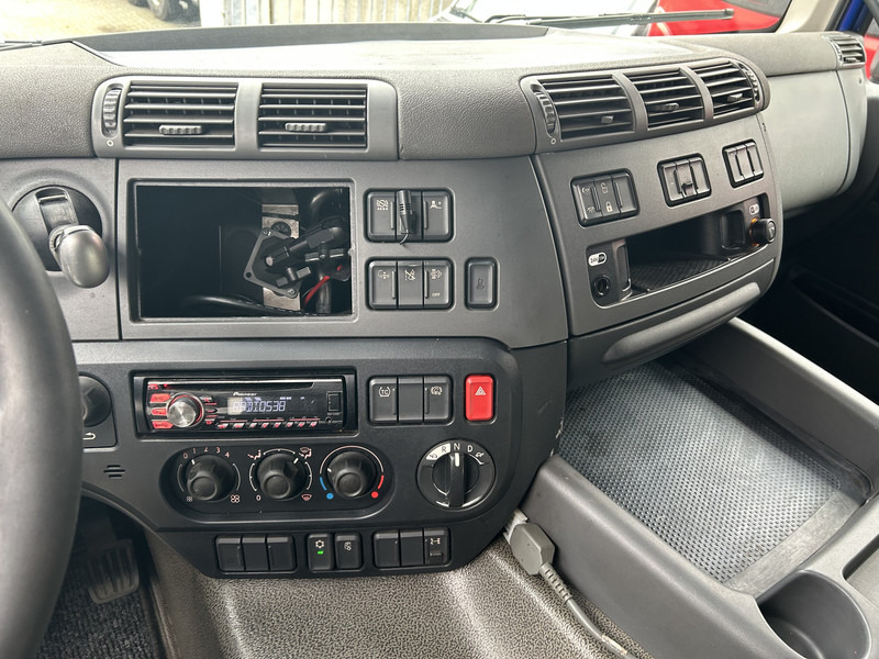 DAF CF 370 FA + Pacton MXD 218 / Curtainside Combi / Loadlift / APK TUV 05-26 - Plachtový nákladní auto: obrázek 5 DAF CF 370 FA + Pacton MXD 218 / Curtainside Combi / Loadlift / APK TUV 05-26 - Plachtový nákladní auto: obrázek 5