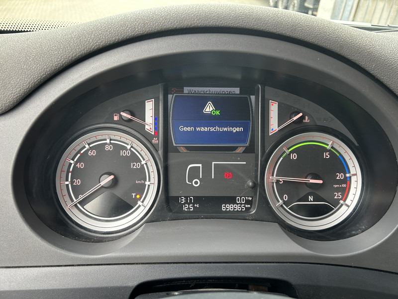 DAF CF 370 FA + Pacton MXD 218 / Curtainside Combi / Loadlift / APK TUV 05-26 - Plachtový nákladní auto: obrázek 4 DAF CF 370 FA + Pacton MXD 218 / Curtainside Combi / Loadlift / APK TUV 05-26 - Plachtový nákladní auto: obrázek 4