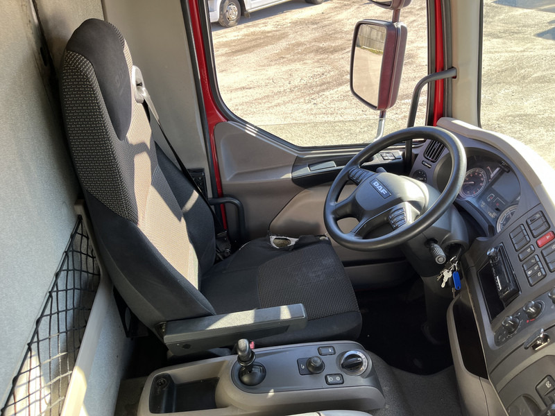 DAF LF 210 FA / 12 Ton / 416 dkm / Koffer / LBW / NL LKW - Skříňový nákladní auto: obrázek 3 DAF LF 210 FA / 12 Ton / 416 dkm / Koffer / LBW / NL LKW - Skříňový nákladní auto: obrázek 3