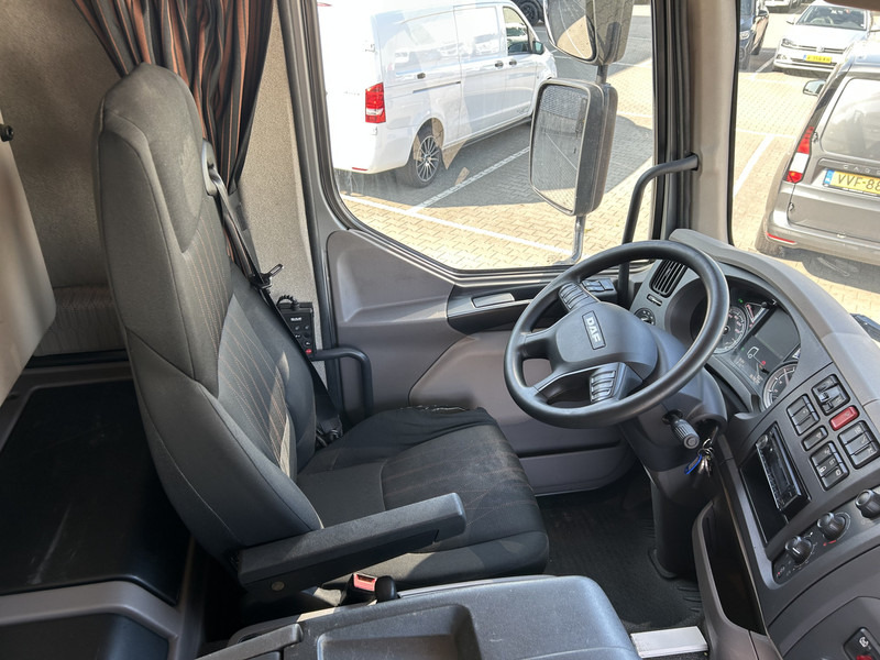 DAF LF 320 FA / Effer 175.2/c3s Crane / 363 dkm / Plateau / APK TUV 08-25 - Auto s hydraulickou rukou: obrázek 3 DAF LF 320 FA / Effer 175.2/c3s Crane / 363 dkm / Plateau / APK TUV 08-25 - Auto s hydraulickou rukou: obrázek 3