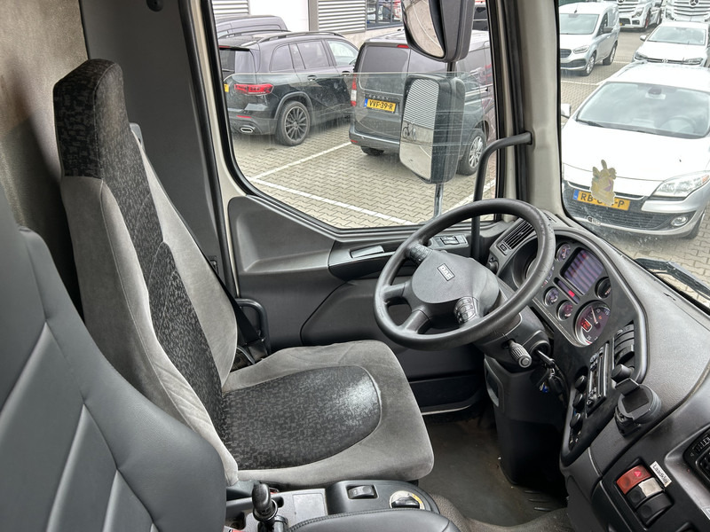 DAF LF55 220 Euro 4 / 12 Ton / 673 dkm / Box / Loadlift / APK TUV 01-26 - Skříňový nákladní auto: obrázek 3 DAF LF55 220 Euro 4 / 12 Ton / 673 dkm / Box / Loadlift / APK TUV 01-26 - Skříňový nákladní auto: obrázek 3