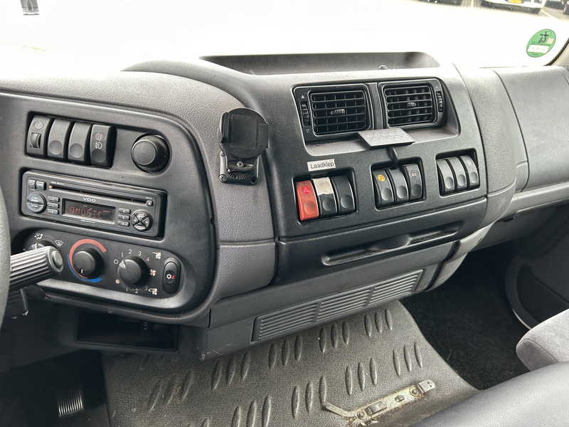 DAF LF55 220 Euro 4 / 12 Ton / 673 dkm / Box / Loadlift / APK TUV 01-26 - Skříňový nákladní auto: obrázek 5 DAF LF55 220 Euro 4 / 12 Ton / 673 dkm / Box / Loadlift / APK TUV 01-26 - Skříňový nákladní auto: obrázek 5