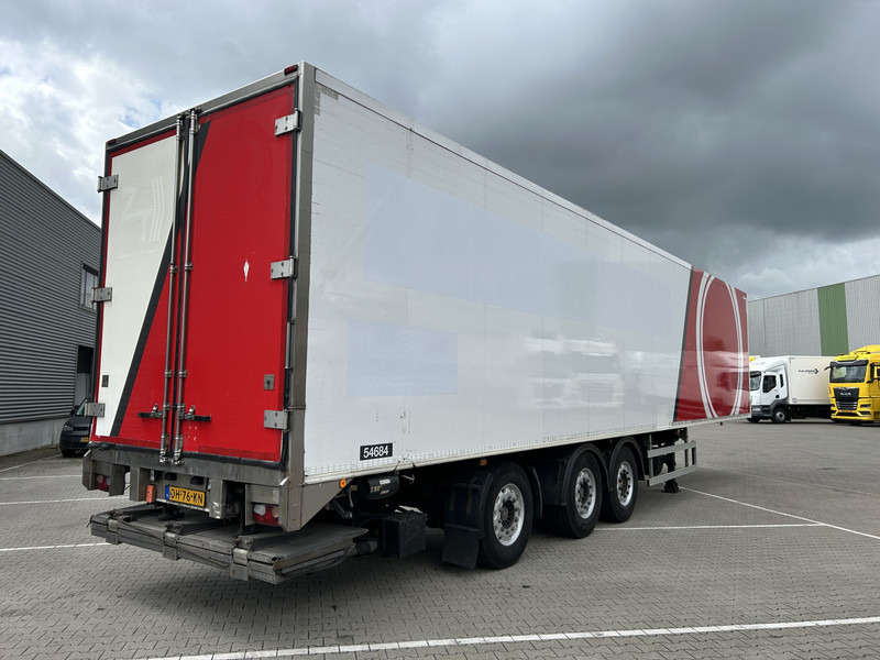 H.T.F HZO 39 / Heiwo / Carrier Vector 1800 -> Defect / Iso Box / Loadlift 2500 kg - Chladírenský návěs: obrázek 2 H.T.F HZO 39 / Heiwo / Carrier Vector 1800 -> Defect / Iso Box / Loadlift 2500 kg - Chladírenský návěs: obrázek 2