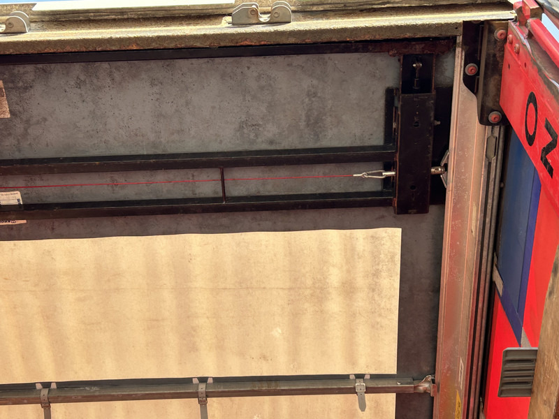 Krone Profi Liner / Curtainside / BPW Drum / NL Trailer - Plachtový návěs: obrázek 4 Krone Profi Liner / Curtainside / BPW Drum / NL Trailer - Plachtový návěs: obrázek 4