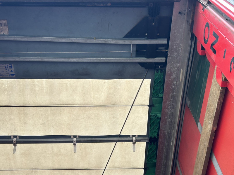 Krone Profi Liner / Mega / Curtainside / BPW Drum / NL Trailer - Plachtový návěs: obrázek 4 Krone Profi Liner / Mega / Curtainside / BPW Drum / NL Trailer - Plachtový návěs: obrázek 4
