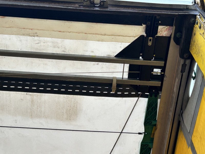 Krone Profi Liner / Schuifzeil / Kooi Aap / Stuur + Liftas / APK 05-26 - Plachtový návěs: obrázek 4 Krone Profi Liner / Schuifzeil / Kooi Aap / Stuur + Liftas / APK 05-26 - Plachtový návěs: obrázek 4