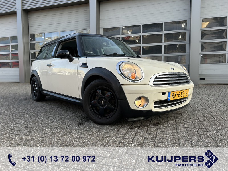 MINI Clubman 1.6 Cooper RHD / Airco / APK TUV 11-25 - Osobní auto: obrázek 1 MINI Clubman 1.6 Cooper RHD / Airco / APK TUV 11-25 - Osobní auto: obrázek 1