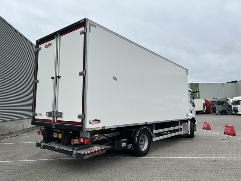 Mercedes-Benz Actros 2124 / Carrier Koeler -30 gr / Cheraeu / Laadklep / APK 01-26 - Chladírenský nákladní automobil: obrázek 2 Mercedes-Benz Actros 2124 / Carrier Koeler -30 gr / Cheraeu / Laadklep / APK 01-26 - Chladírenský nákladní automobil: obrázek 2