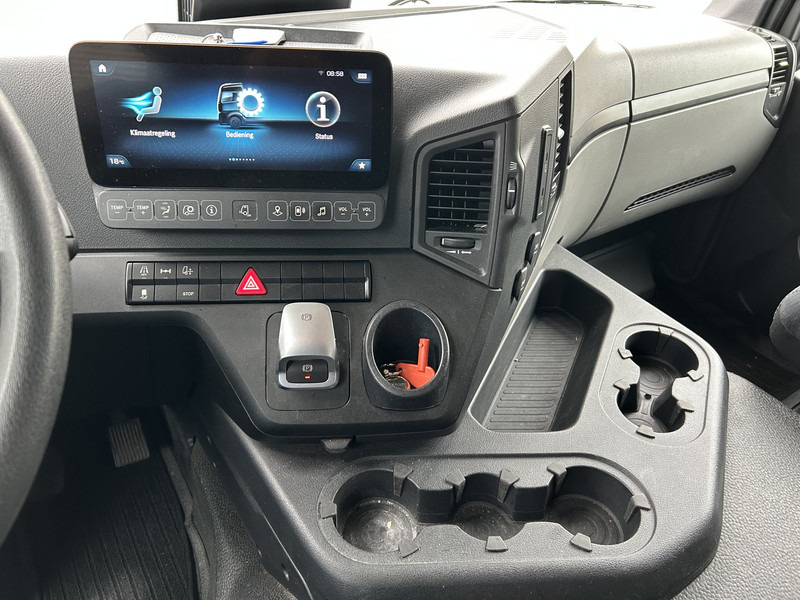 Mercedes-Benz Actros 2124 / Carrier Koeler -30 gr / Cheraeu / Laadklep / APK 11-26 - Chladírenský nákladní automobil: obrázek 5 Mercedes-Benz Actros 2124 / Carrier Koeler -30 gr / Cheraeu / Laadklep / APK 11-26 - Chladírenský nákladní automobil: obrázek 5