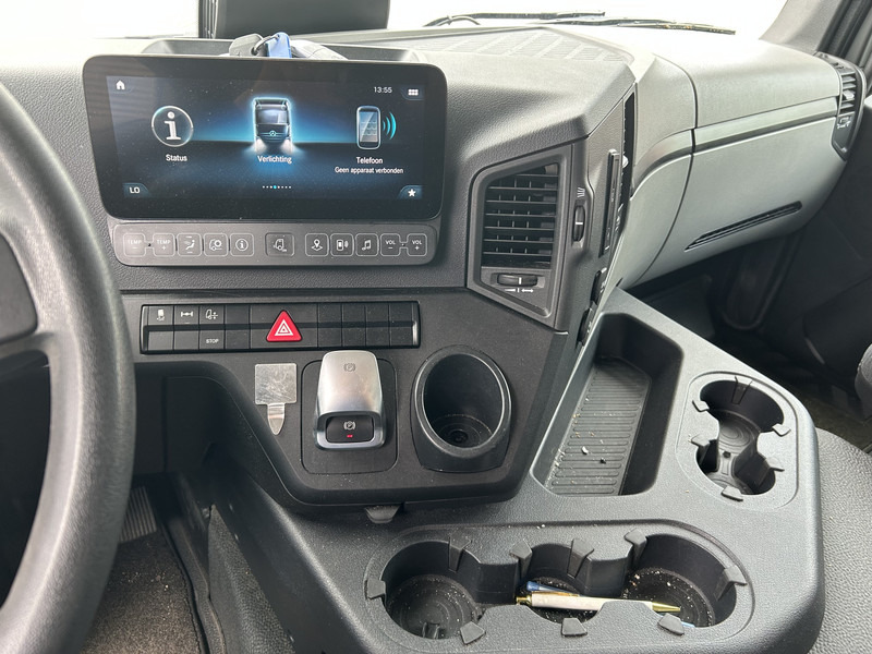 Mercedes-Benz Actros 2124 / Carrier Supra 850 -30 gr / Koeler / Laadklep / APK 03-26 - Chladírenský nákladní automobil: obrázek 5 Mercedes-Benz Actros 2124 / Carrier Supra 850 -30 gr / Koeler / Laadklep / APK 03-26 - Chladírenský nákladní automobil: obrázek 5