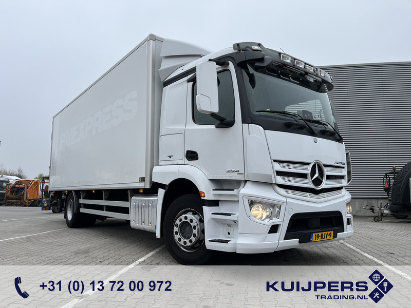 Mercedes-Benz Actros 2124 / New Tacho V2 / 617 dkm / Box / Loadlift / APK TUV 09-25 - Skříňový nákladní auto: obrázek 1 Mercedes-Benz Actros 2124 / New Tacho V2 / 617 dkm / Box / Loadlift / APK TUV 09-25 - Skříňový nákladní auto: obrázek 1
