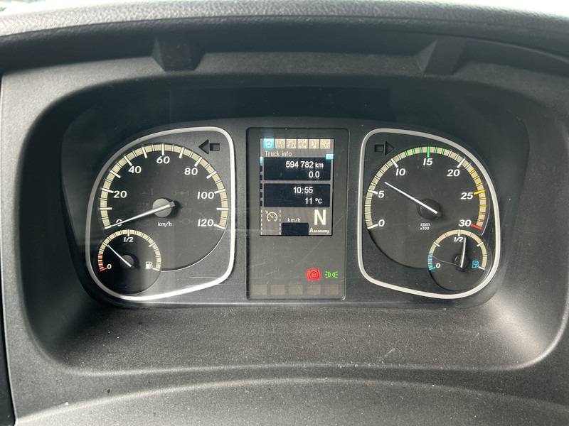 Mercedes-Benz Atego 1018 / 594 dkm / Box 6.3 mtr / Loadlift / APK TUV 04-26 - Skříňový nákladní auto: obrázek 4 Mercedes-Benz Atego 1018 / 594 dkm / Box 6.3 mtr / Loadlift / APK TUV 04-26 - Skříňový nákladní auto: obrázek 4