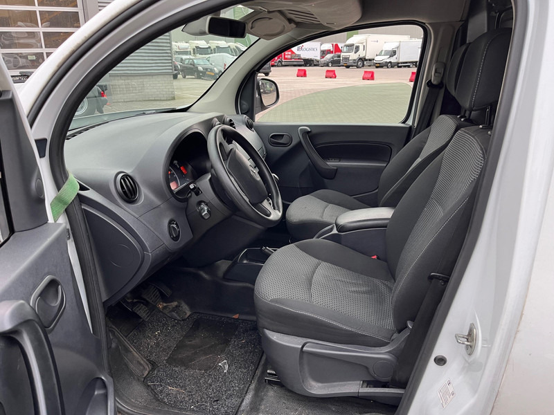 Mercedes-Benz Citan 109 CDI / Extra Lang / UNFALL / DAMAGE - Malá dodávka: obrázek 5 Mercedes-Benz Citan 109 CDI / Extra Lang / UNFALL / DAMAGE - Malá dodávka: obrázek 5