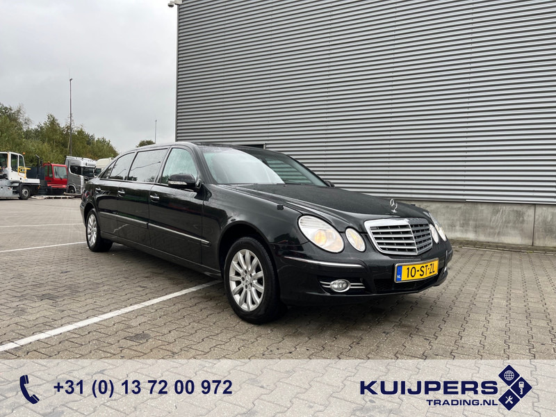 Mercedes-Benz E-Klasse / Limousine / 240 Avantgarde / 4-Matic / 8-pers / APK/TUV 09-2026 / - Sedan: obrázek 1 Mercedes-Benz E-Klasse / Limousine / 240 Avantgarde / 4-Matic / 8-pers / APK/TUV 09-2026 / - Sedan: obrázek 1