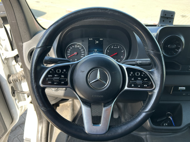 Mercedes-Benz Sprinter 314 2.2 CDI / L4 H2 / Loadlift 650 kg / Navi / APK TUV 01-26 - Furgon: obrázek 3 Mercedes-Benz Sprinter 314 2.2 CDI / L4 H2 / Loadlift 650 kg / Navi / APK TUV 01-26 - Furgon: obrázek 3