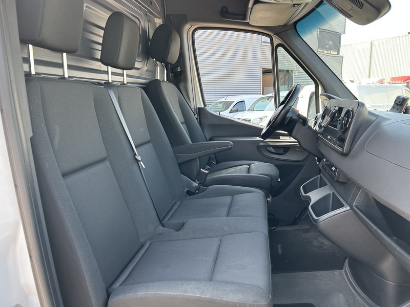 Furgon Mercedes-Benz Sprinter 314 2.2 CDI / L4 H2 / Loadlift 650 kg / Navi / APK TUV 01-26: obrázek 9