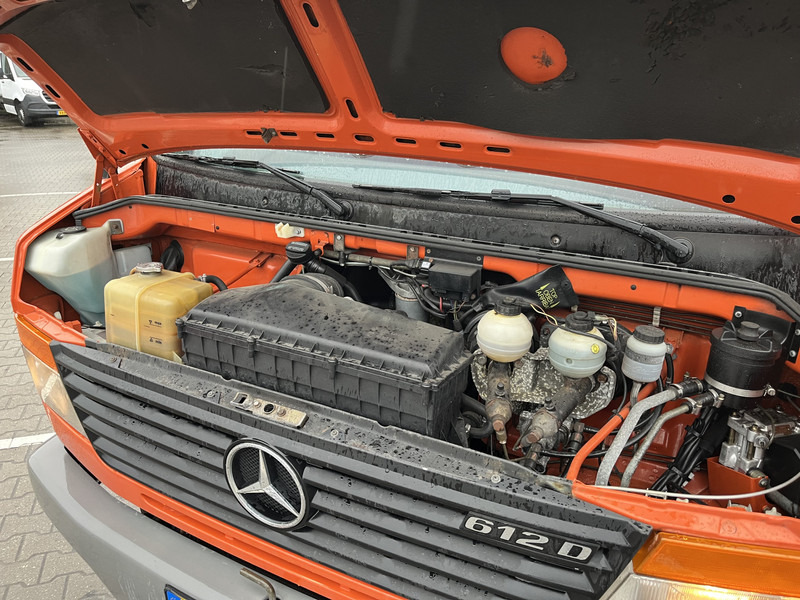 Mercedes-Benz Vario 612 D / Car - Machine Transporter 570 cm / Winch / Ramps / NL Truck - Přepravník automobilů: obrázek 3 Mercedes-Benz Vario 612 D / Car - Machine Transporter 570 cm / Winch / Ramps / NL Truck - Přepravník automobilů: obrázek 3