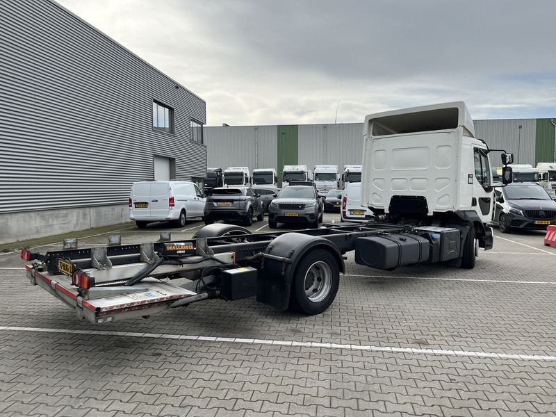 Renault D 250 Euro 6 / Chassis Cabine / 500 dkm / 12 Ton / Full Air - Podvozek s kabinou: obrázek 2 Renault D 250 Euro 6 / Chassis Cabine / 500 dkm / 12 Ton / Full Air - Podvozek s kabinou: obrázek 2