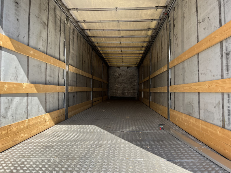 Samro ST 39 WH / Curtainside / 3 axle BPW Disk / NL Trailer - Plachtový návěs: obrázek 3 Samro ST 39 WH / Curtainside / 3 axle BPW Disk / NL Trailer - Plachtový návěs: obrázek 3