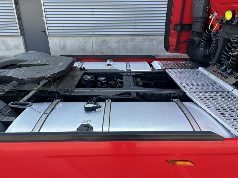 Iveco S-Way AT 420 / Full LED / 569 dkm / 2 Tanks / 2 Fridge / APK TUV 03-26 leasing Iveco S-Way AT 420 / Full LED / 569 dkm / 2 Tanks / 2 Fridge / APK TUV 03-26: obrázek 18