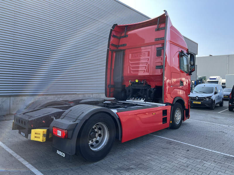 Iveco S-Way AT 420 / Full LED / 569 dkm / 2 Tanks / 2 Fridge / APK TUV 03-26 - Tahač: obrázek 2 Iveco S-Way AT 420 / Full LED / 569 dkm / 2 Tanks / 2 Fridge / APK TUV 03-26 - Tahač: obrázek 2
