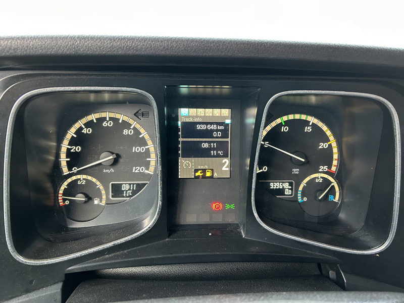 Mercedes-Benz Actros 1842 StreamSpace / 939 dkm / 2 Tanks / NL Truck - Tahač: obrázek 4 Mercedes-Benz Actros 1842 StreamSpace / 939 dkm / 2 Tanks / NL Truck - Tahač: obrázek 4
