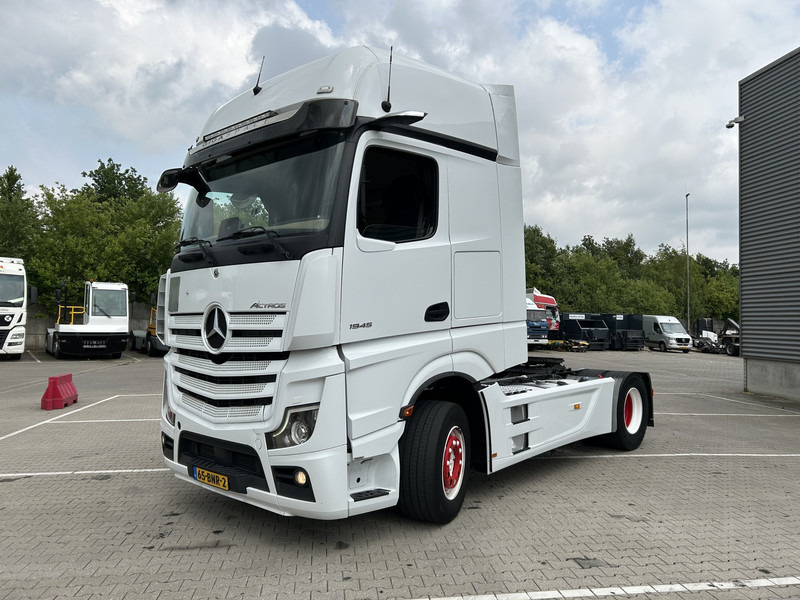 Tahač Mercedes-Benz Actros 1845 Gigaspace / 549 dkm / 2 Tanks / Stand Airco / New Tacho V2: obrázek 20
