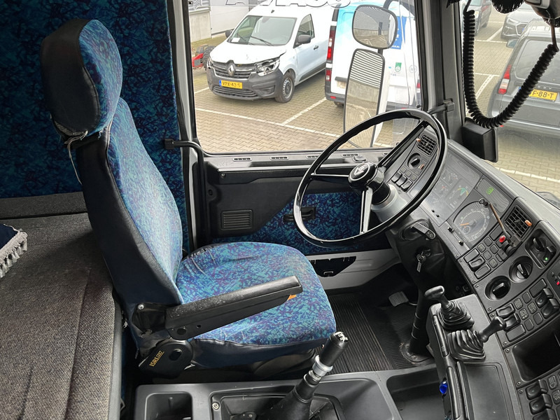 Scania R 143H V8 500 Streamline / V8 Sound / Retarder / Old Skool Classic - Tahač: obrázek 3 Scania R 143H V8 500 Streamline / V8 Sound / Retarder / Old Skool Classic - Tahač: obrázek 3