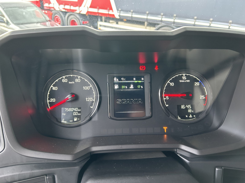 Scania R450 Highline / Retarder / 758 dkm / APK TUV 03-26 - Tahač: obrázek 4 Scania R450 Highline / Retarder / 758 dkm / APK TUV 03-26 - Tahač: obrázek 4