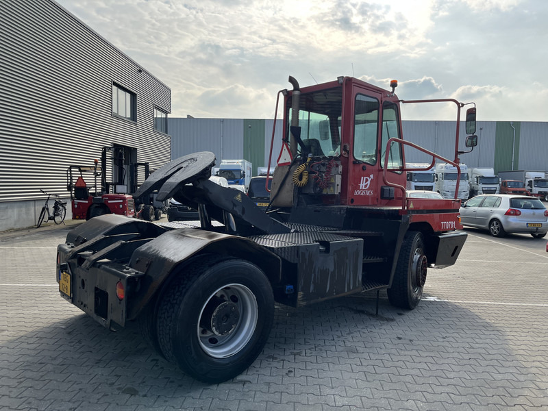 Terberg YT 182 / Terminal Tractor / Airco / Cummins - Tahač: obrázek 2 Terberg YT 182 / Terminal Tractor / Airco / Cummins - Tahač: obrázek 2