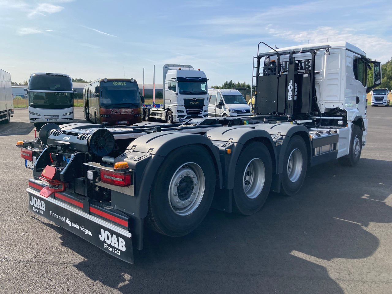 TGS 35.510 8×4-4 JOAB Lastväxlare - Hákový nosič kontejnerů: obrázek 3 TGS 35.510 8×4-4 JOAB Lastväxlare - Hákový nosič kontejnerů: obrázek 3