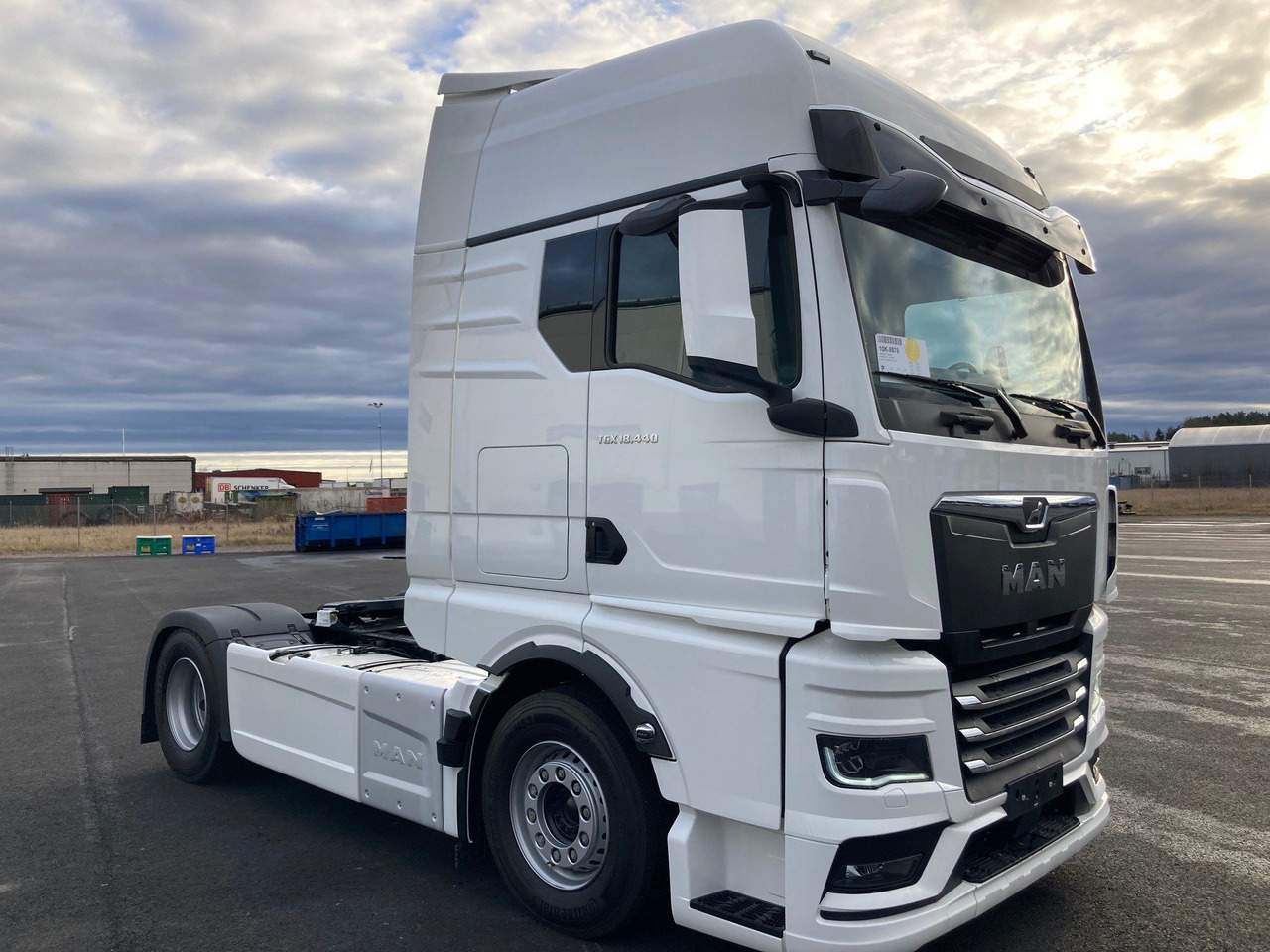 MAN TGX 18.440 4×2 Dragbil - Tahač: obrázek 2 MAN TGX 18.440 4×2 Dragbil - Tahač: obrázek 2