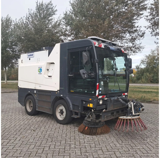 Schmidt CLEANGO 500 CLEANGO 500 - Zametací vůz: obrázek 1 Schmidt CLEANGO 500 CLEANGO 500 - Zametací vůz: obrázek 1