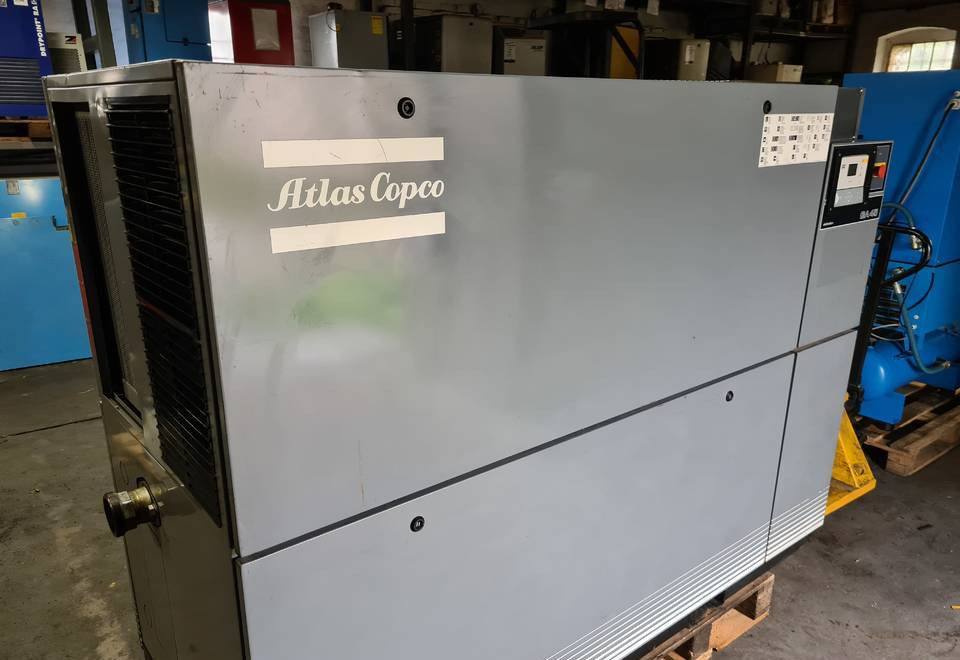 Kompresor śrubowy ATLAS COPCO GA 45 - Mobilní kompresor: obrázek 3 Kompresor śrubowy ATLAS COPCO GA 45 - Mobilní kompresor: obrázek 3