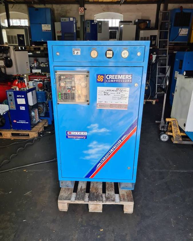 Kompresor śrubowy CREEMERS 18,5 kw - Mobilní kompresor: obrázek 4 Kompresor śrubowy CREEMERS 18,5 kw - Mobilní kompresor: obrázek 4