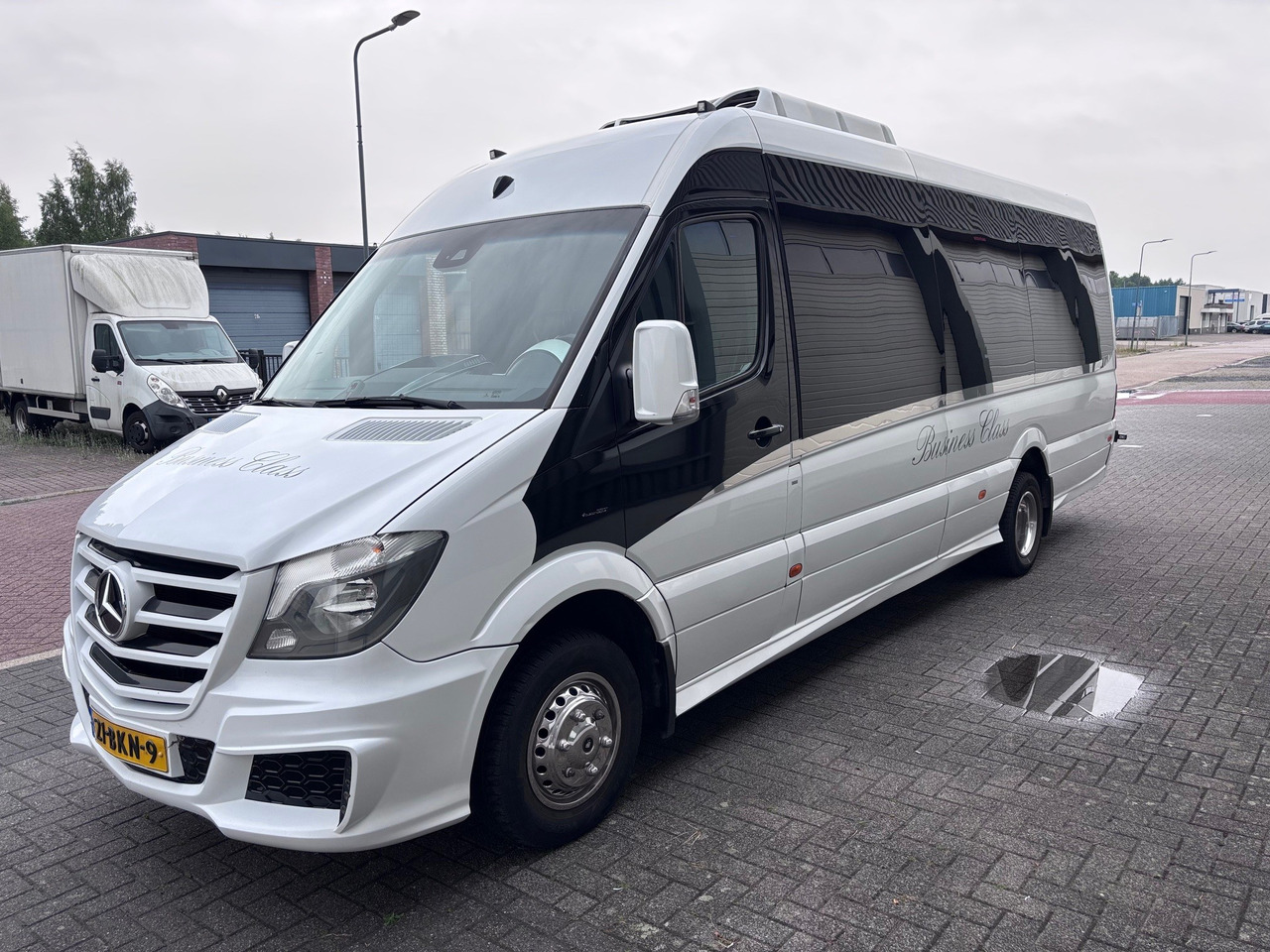 Mercedes Sprinter 519 CDI BUSCONCEPT VIP - Minibus, Mikrobus: obrázek 3 Mercedes Sprinter 519 CDI BUSCONCEPT VIP - Minibus, Mikrobus: obrázek 3