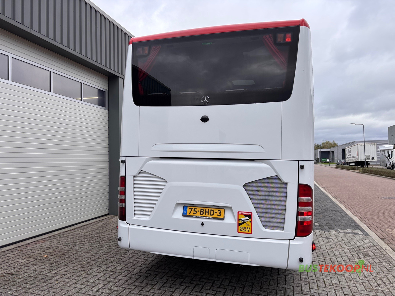 Mercedes TOURISMO RHD-M/2A - Turistický autobus: obrázek 5 Mercedes TOURISMO RHD-M/2A - Turistický autobus: obrázek 5