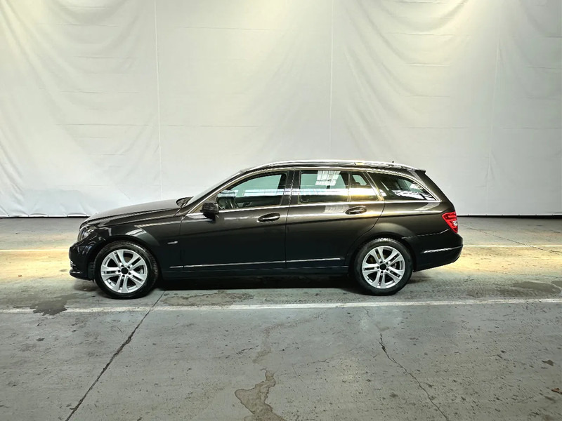 Mercedes-Benz C-Klasse C200 CDI / MOTORPROBLEEM /PROBLEME DE MOTEUR / MOTORPROBLEM - Osobní auto: obrázek 2 Mercedes-Benz C-Klasse C200 CDI / MOTORPROBLEEM /PROBLEME DE MOTEUR / MOTORPROBLEM - Osobní auto: obrázek 2