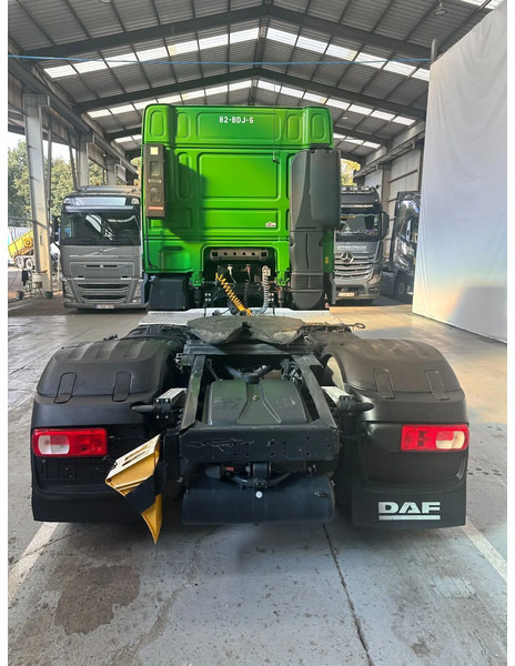 DAF XF 106.440 SPACECAB /ADR /INTARDER - Tahač: obrázek 4 DAF XF 106.440 SPACECAB /ADR /INTARDER - Tahač: obrázek 4