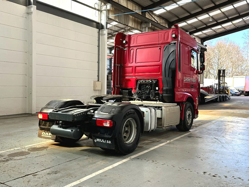 DAF XF 460 INTARDER - SPACECAB - Tahač: obrázek 5 DAF XF 460 INTARDER - SPACECAB - Tahač: obrázek 5