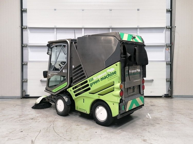Used Street sweeper GREEN MACHINE - 525 HI-SPEED - Zametací vůz: obrázek 4 Used Street sweeper GREEN MACHINE - 525 HI-SPEED - Zametací vůz: obrázek 4