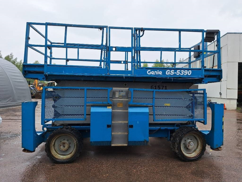 Genie GS 5390 RT - Nůžková plošina: obrázek 3 Genie GS 5390 RT - Nůžková plošina: obrázek 3