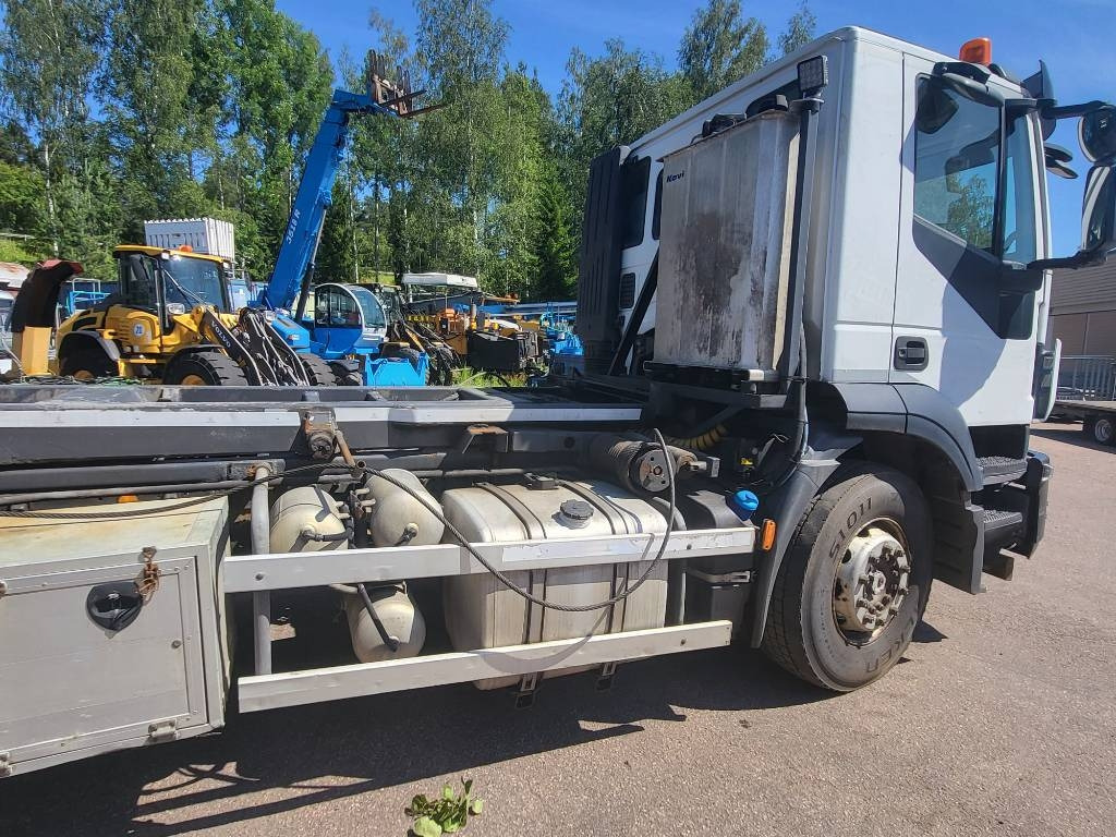 Nákladní auto - kabelový systém Iveco Stralis-360: obrázek 9