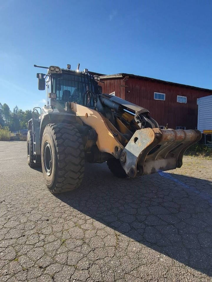 Liebherr L 556 - Kolový nakladač: obrázek 5 Liebherr L 556 - Kolový nakladač: obrázek 5