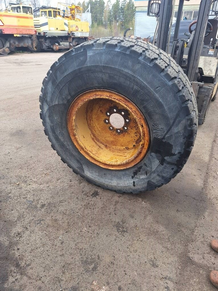 Michelin 17.5R-25 Renkaat 4kpl - Pneumatiky pro Stavební technika: obrázek 3 Michelin 17.5R-25 Renkaat 4kpl - Pneumatiky pro Stavební technika: obrázek 3