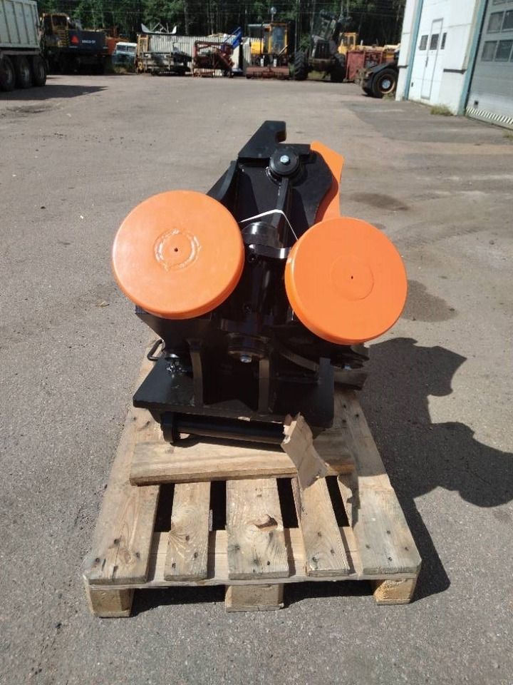 Tarfin RKH-V4 Rail handling device S60 - Stavební zařízení: obrázek 4 Tarfin RKH-V4 Rail handling device S60 - Stavební zařízení: obrázek 4